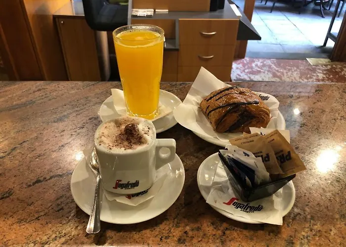 La Borsa Appartement *